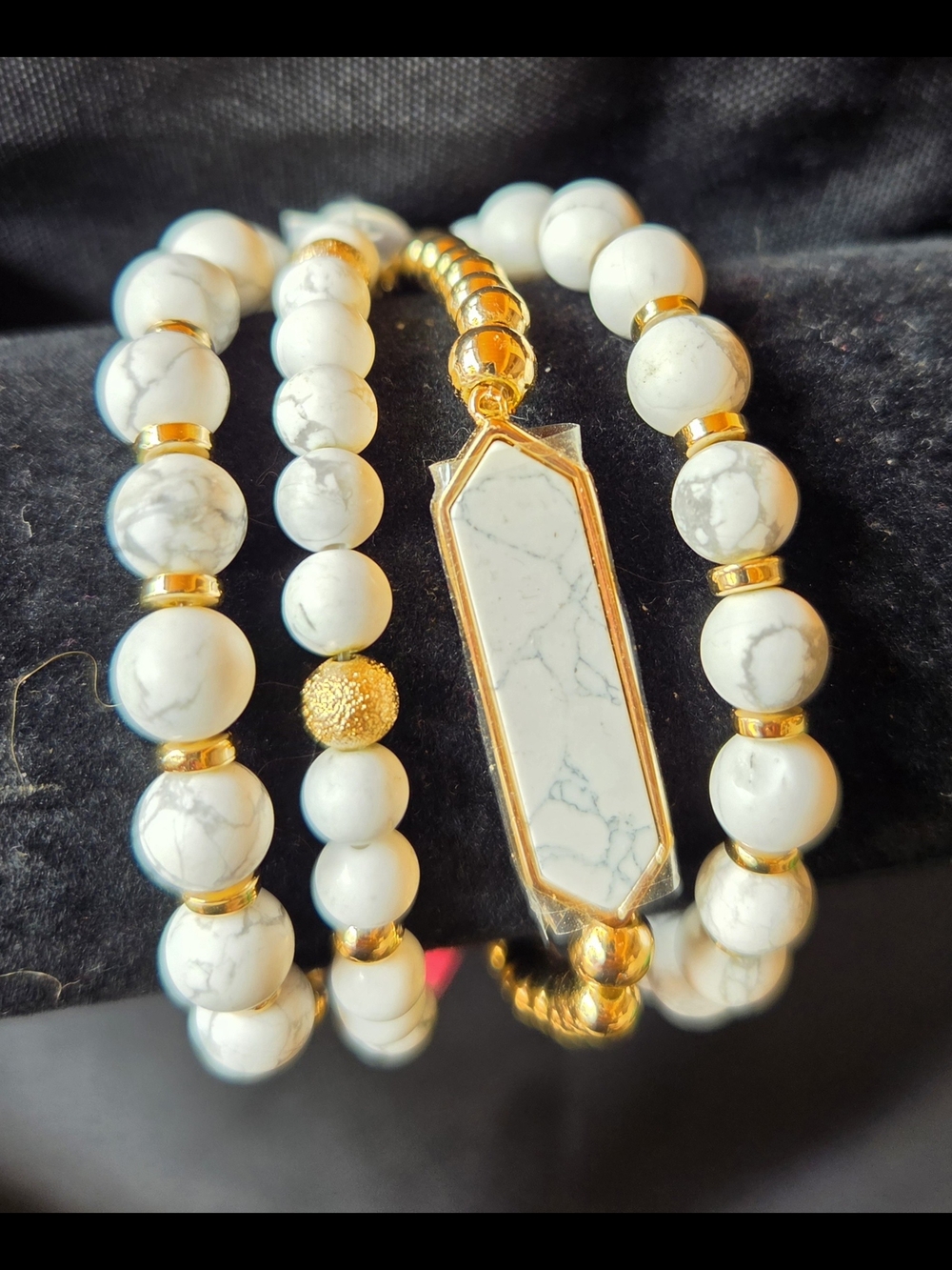 Park Lane Denver White Turquois Bead and Gold Accent Bracelet Set